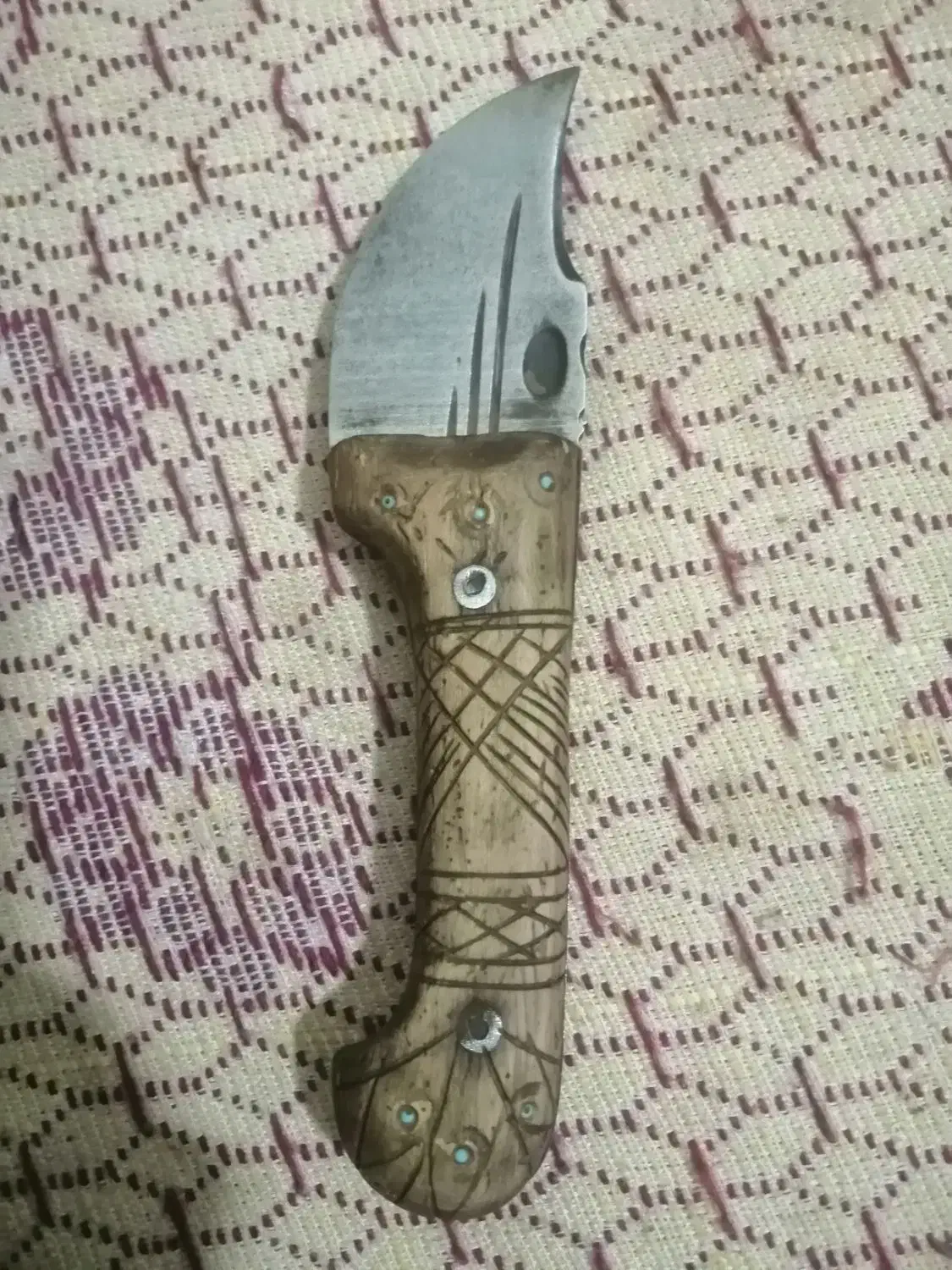 چاقو قدیمی|کوهنوردی و کمپینگ|شیروان (خراسان), |دیوار