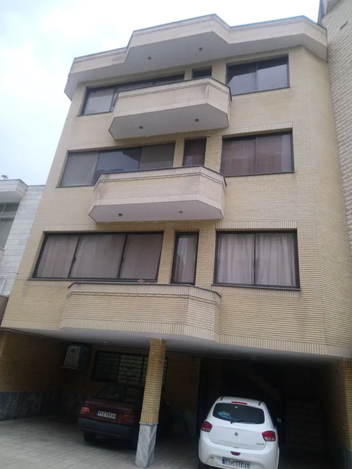 ویلایی 170متری عرض 10 قابل تهاتر|فروش خانه و ویلا|مشهد, شهید رضوی|دیوار