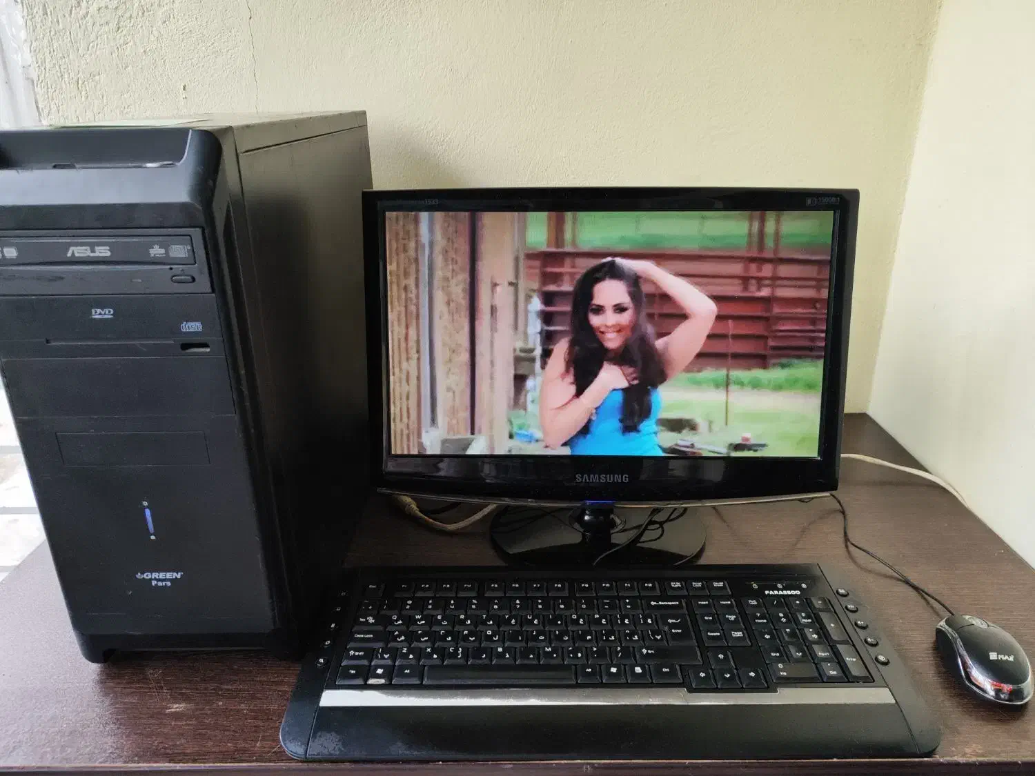 ۸هسته i7 رم ۱۶ هارد ۱ ترا/ssd گرافیک ۴+مانیتور ۱۹|رایانه رومیزی|چالوس, |دیوار