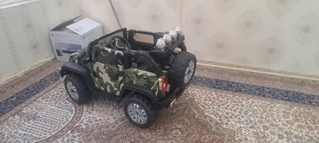 ماشین جیپ شارژی. در حد نو|اسباببازی بچه|کوهدشت, |دیوار