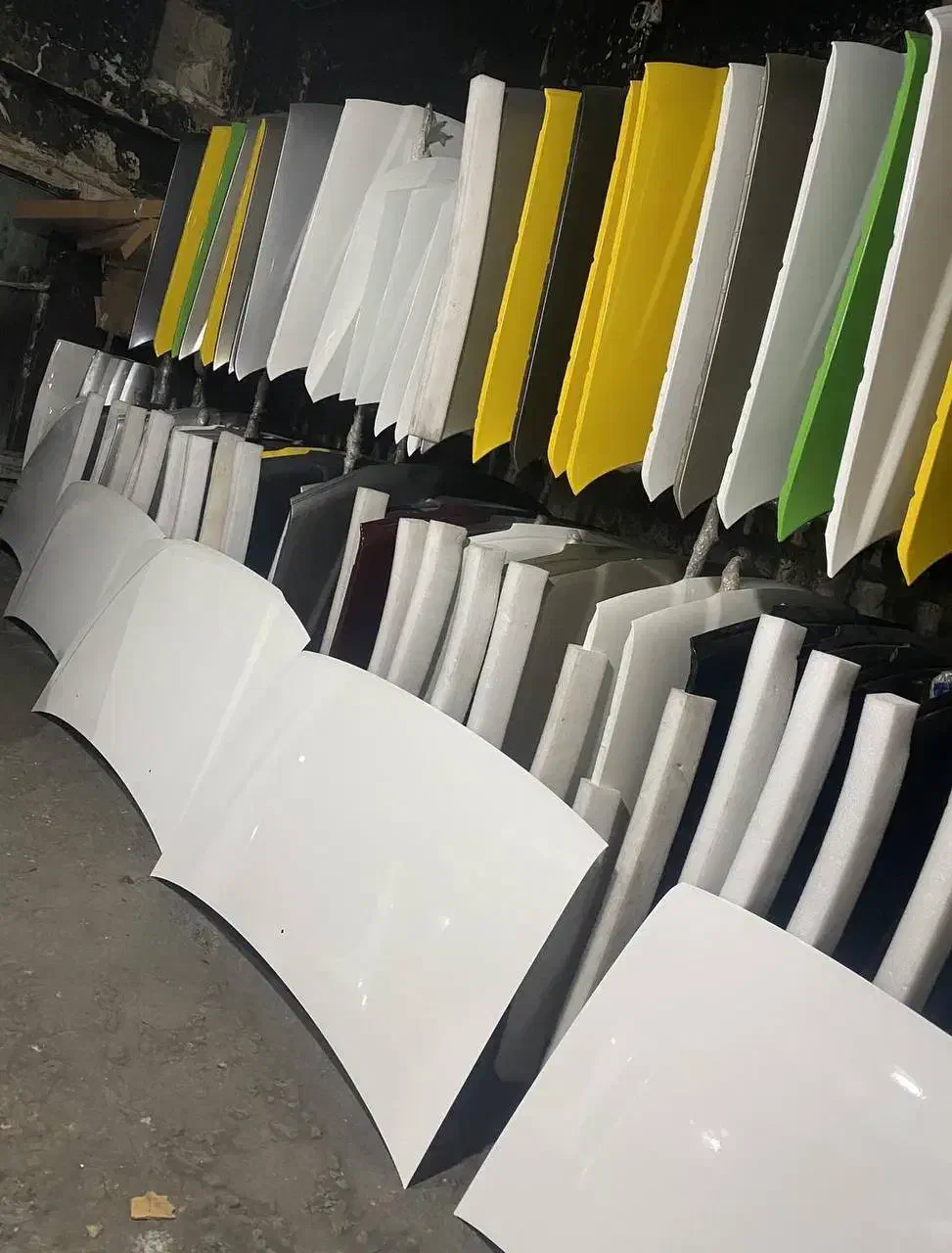 گلگیر کاپوت خام و رنگی ۲۰۶ تیبا پراید پژو ۴۰۵ پارس|قطعات یدکی و لوازم جانبی|تهران, شوش (باغ آذری)|دیوار