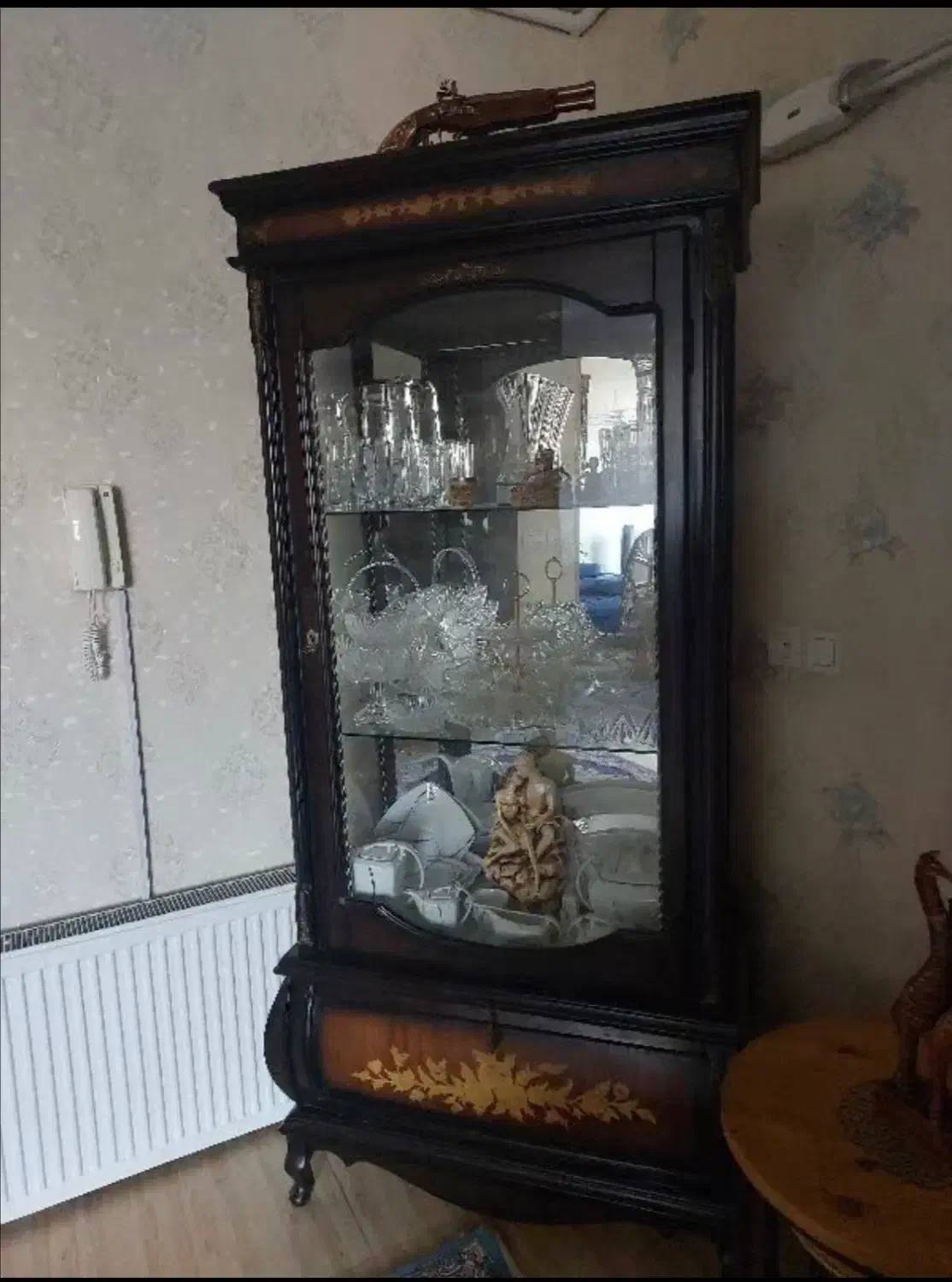 بوفه|بوفه، ویترین، کنسول|دامغان, |دیوار