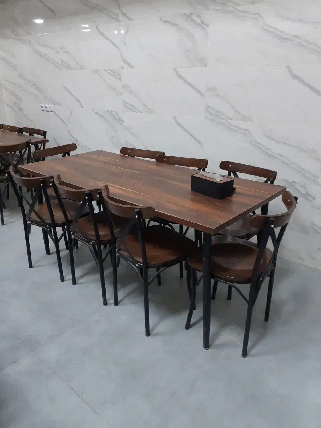 میز و صندلی چوبی مقاوم و نشکن کاملانو|میز و صندلی غذاخوری|خلخال, |دیوار