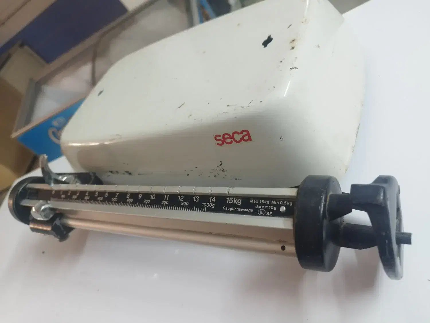 ترازو عتیقه المانی|کلکسیون اشیاء عتیقه|کازرون, |دیوار