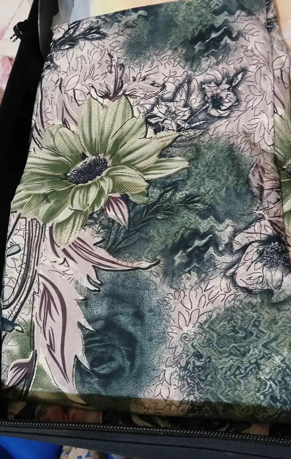 چادر مجلسی|لباس|کرج, گوهردشت|دیوار