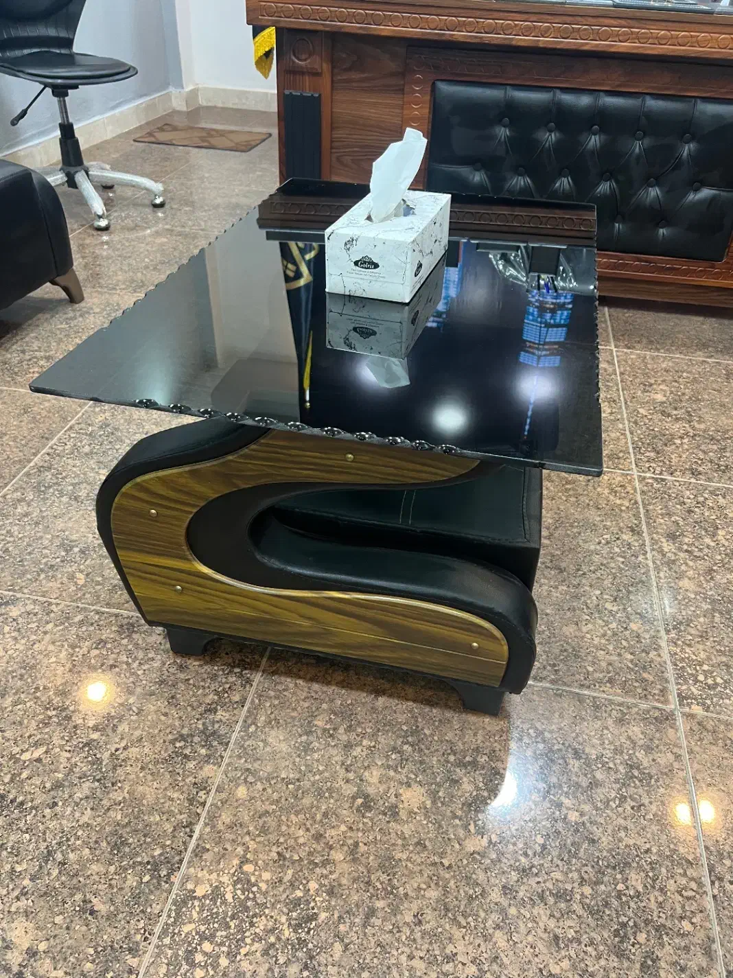 فروش مبل ومیزاداری|مبلمان اداری|لاهیجان, قیام|دیوار