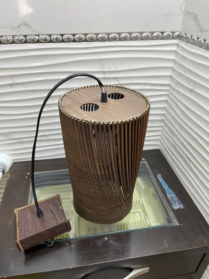 لوستر چوبی فانتزی مناسب اتاق اشپزخانه و غیره|لوستر و چراغ آویز|مشهد, شهید فرامرز عباسی|دیوار