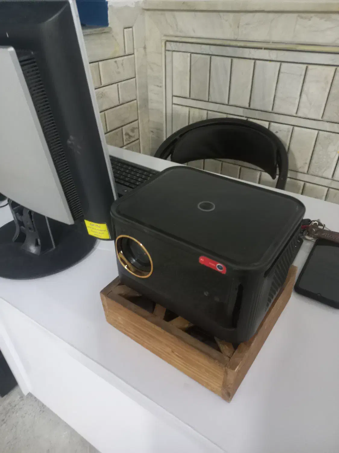 پروژکتور|تلویزیون و پروژکتور|قم, هفت تیر|دیوار