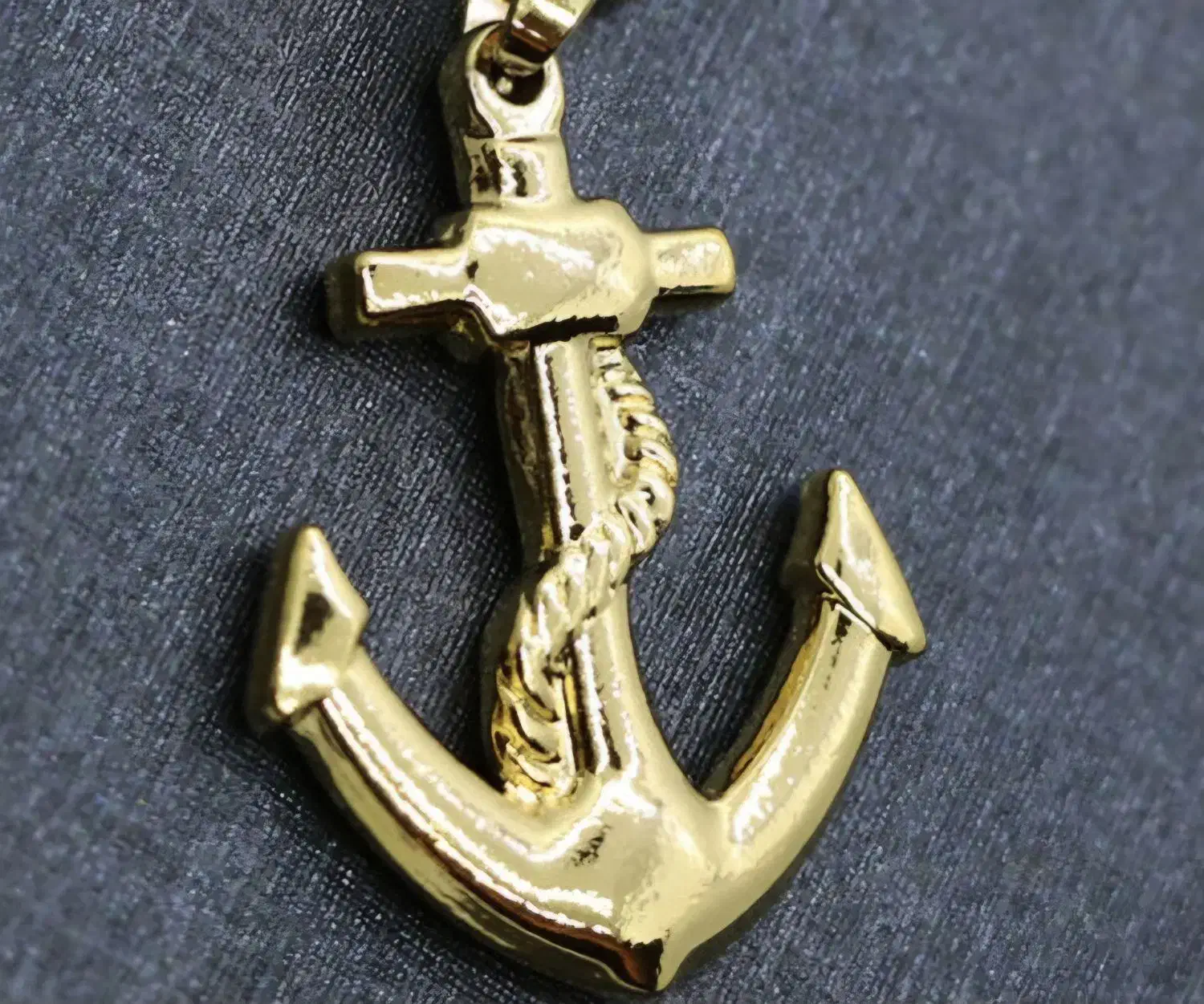 طلاگمشده|اشیا|مرودشت, بهارستان|دیوار