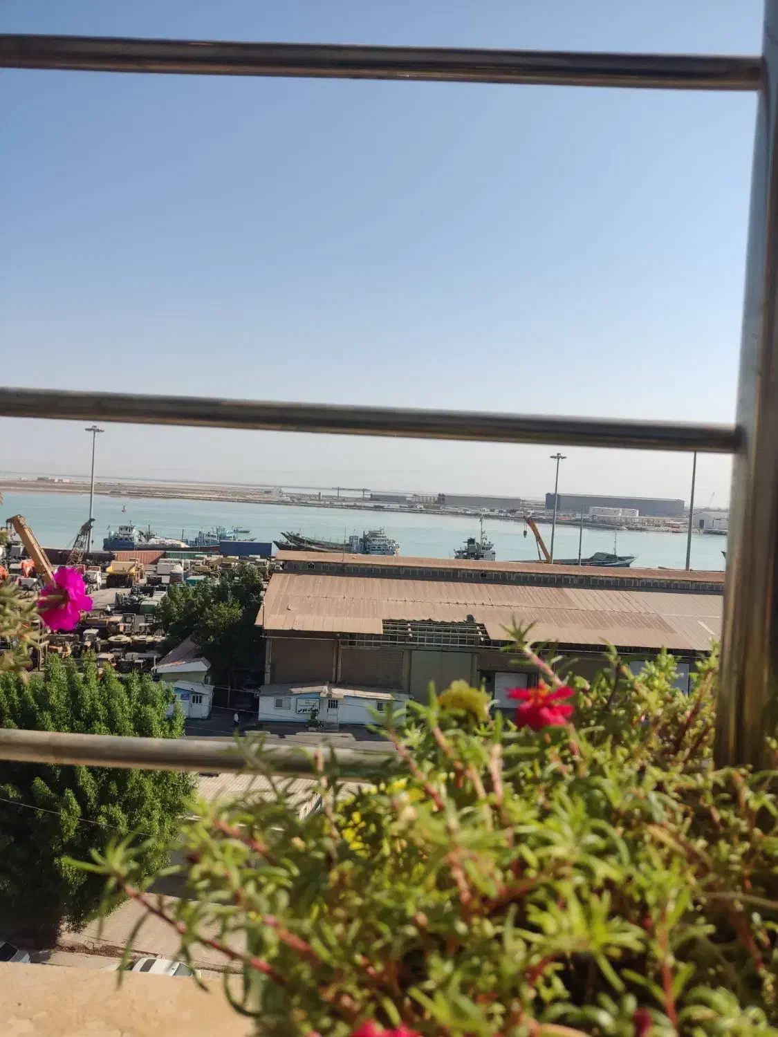 رهن و اجاره دفتر تجاری 130متری|اجارهٔ دفتر کار، اتاق اداری، مطب|بوشهر, |دیوار