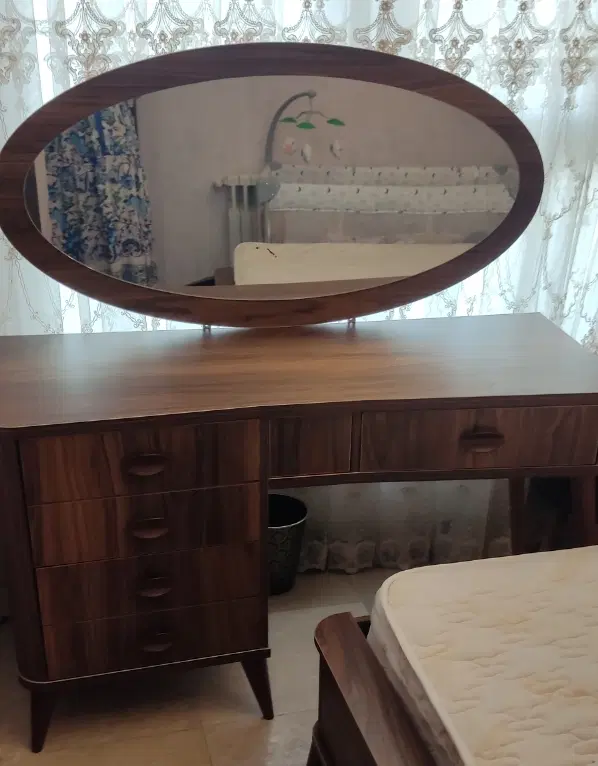 میز آرایش برند ساحل چوب (آینه+ پاف) ، جنس MDF|میز و صندلی غذاخوری|تهران, نصرت|دیوار
