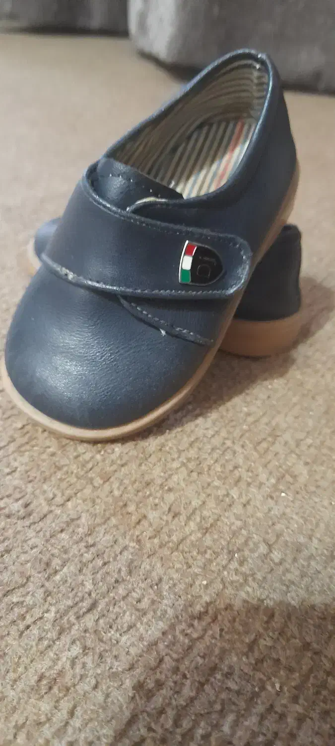 کفش کالج سایز۲۱|کفش و لباس بچه|مشهد, فاطمیه|دیوار