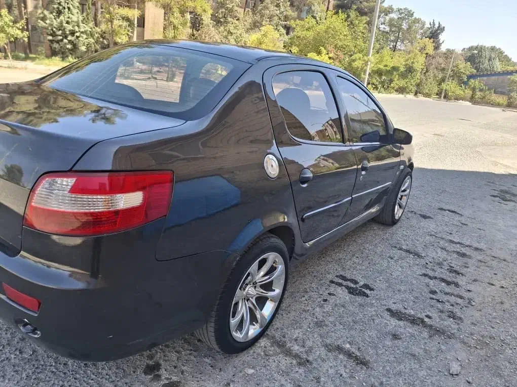 رانا مشکی|خودرو سواری و وانت|فولادشهر, سایت صنعتی کاوه|دیوار