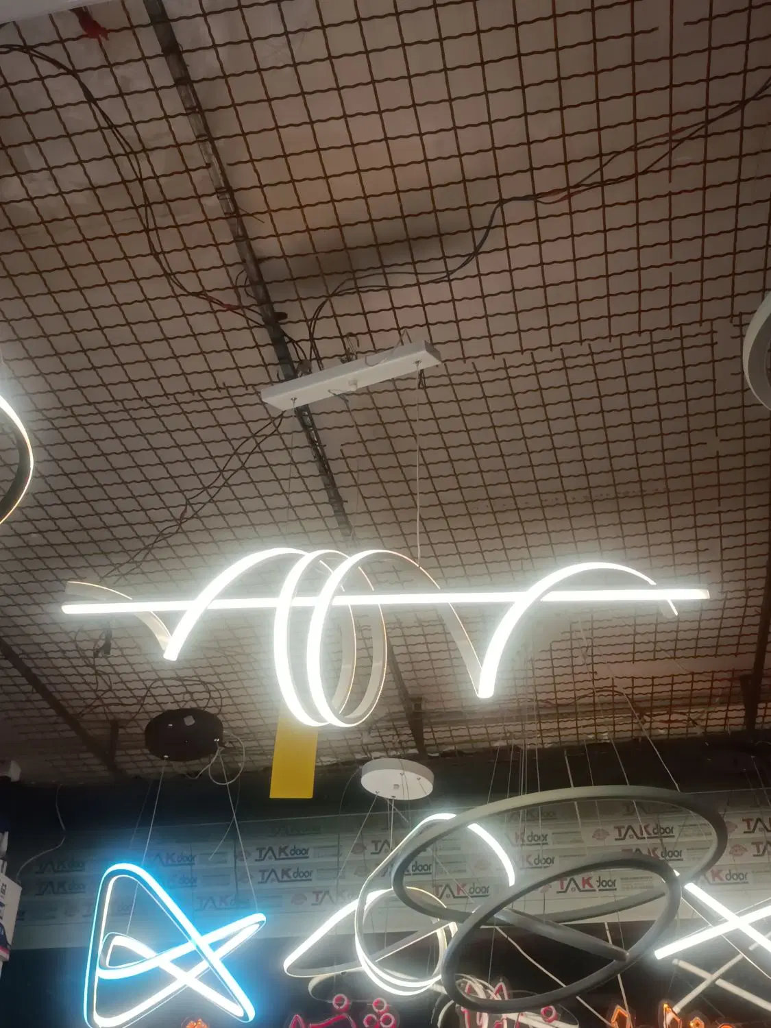 پخش لاینر نور خطی لاین نوری پروفیل دیفیوزر|ریسه و چراغ تزئینی|مشهد, فدک|دیوار