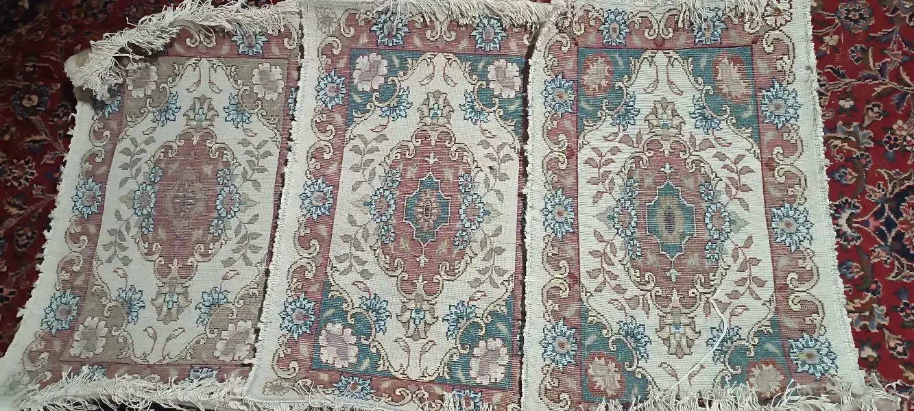 فرش پادری دستبافت|پادری|تبریز, |دیوار