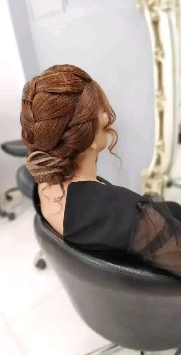 میکاپ فقط ۵۰۰برای ده روز|خدمات آرایشگری و زیبایی|دورود, |دیوار