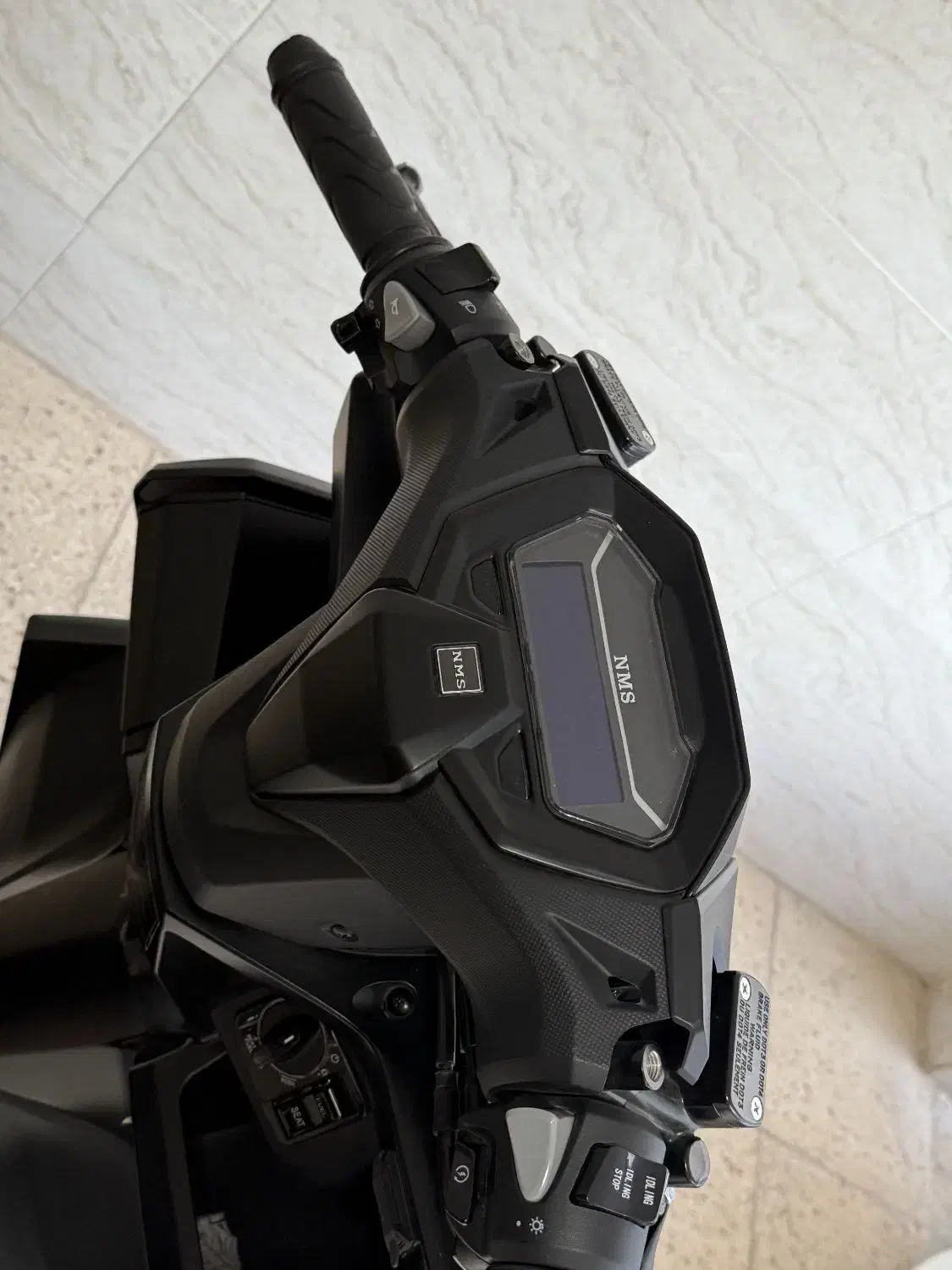 کلیک ۱۶۰ طرح واریو|موتورسیکلت|مرودشت, پشت سایپا‎|دیوار