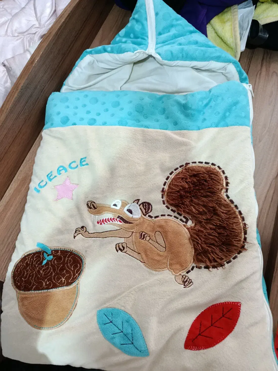 کیسه خواب|اسباب و اثاث بچه|بومهن, |دیوار