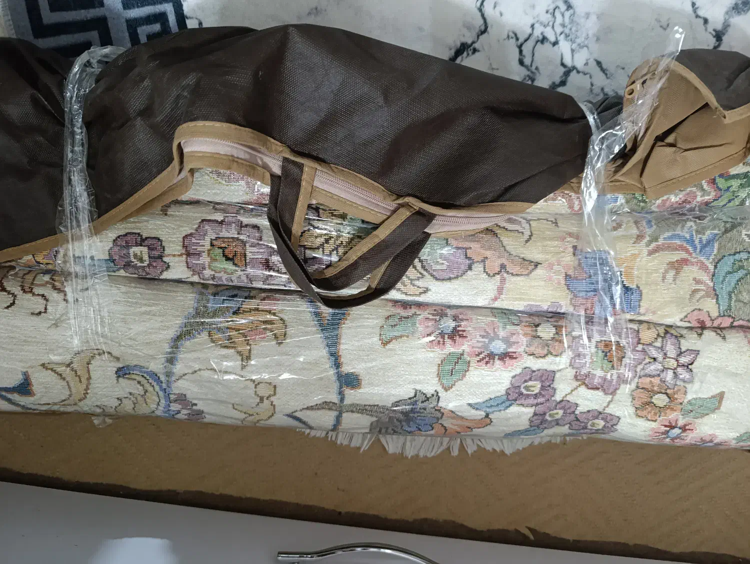 رو فرشی ۱۲ متری مخمل و لوازم های دیگر پیام بگذارین|روفرشی|مشهد, آیت الله کاشانی|دیوار