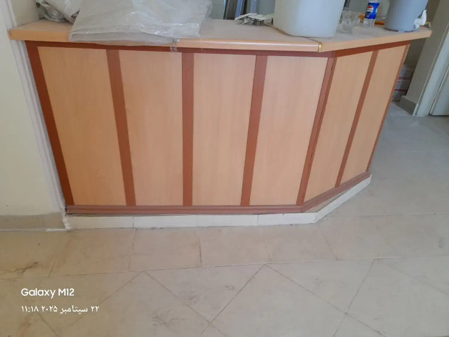 کابینت فلزی همراه با هود|آب‌چکان و نظم‌دهنده ظروف|قم, عمار یاسر|دیوار