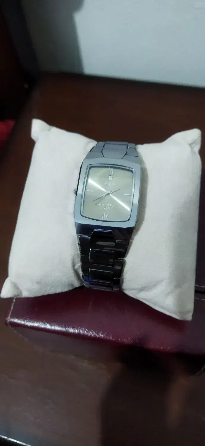 دو عــدد ساعـت الگـانس|ساعت|هشتگرد, فاز ۱ مهستان|دیوار