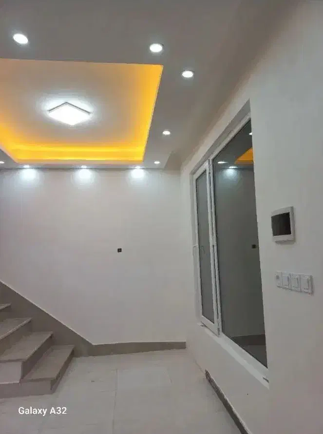 فروش خانه ویلای استخردار داخل بافت سلطان آباد|فروش خانه و ویلا|کرج, کیانمهر|دیوار