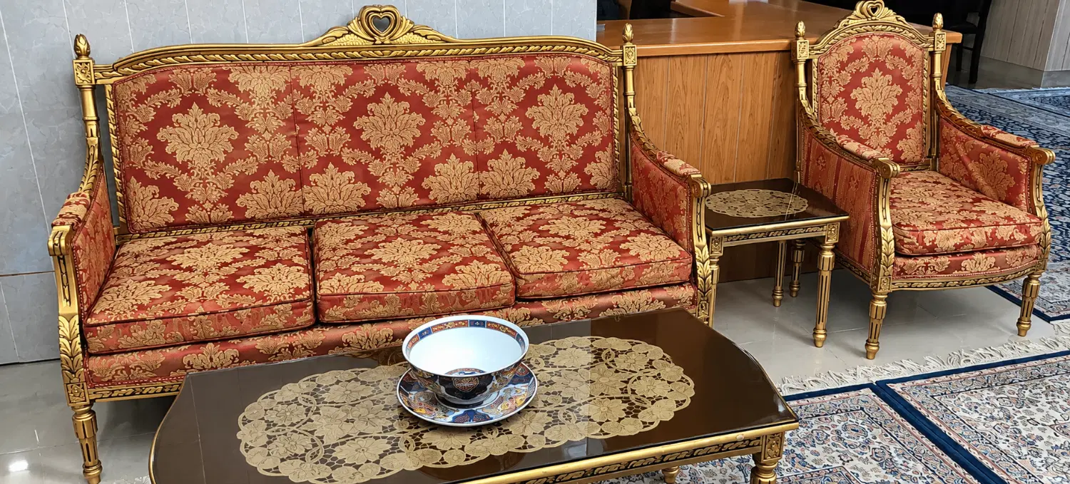 مبل|مبلمان خانگی و میز عسلی|صدرا-فارس, فاز ۱|دیوار