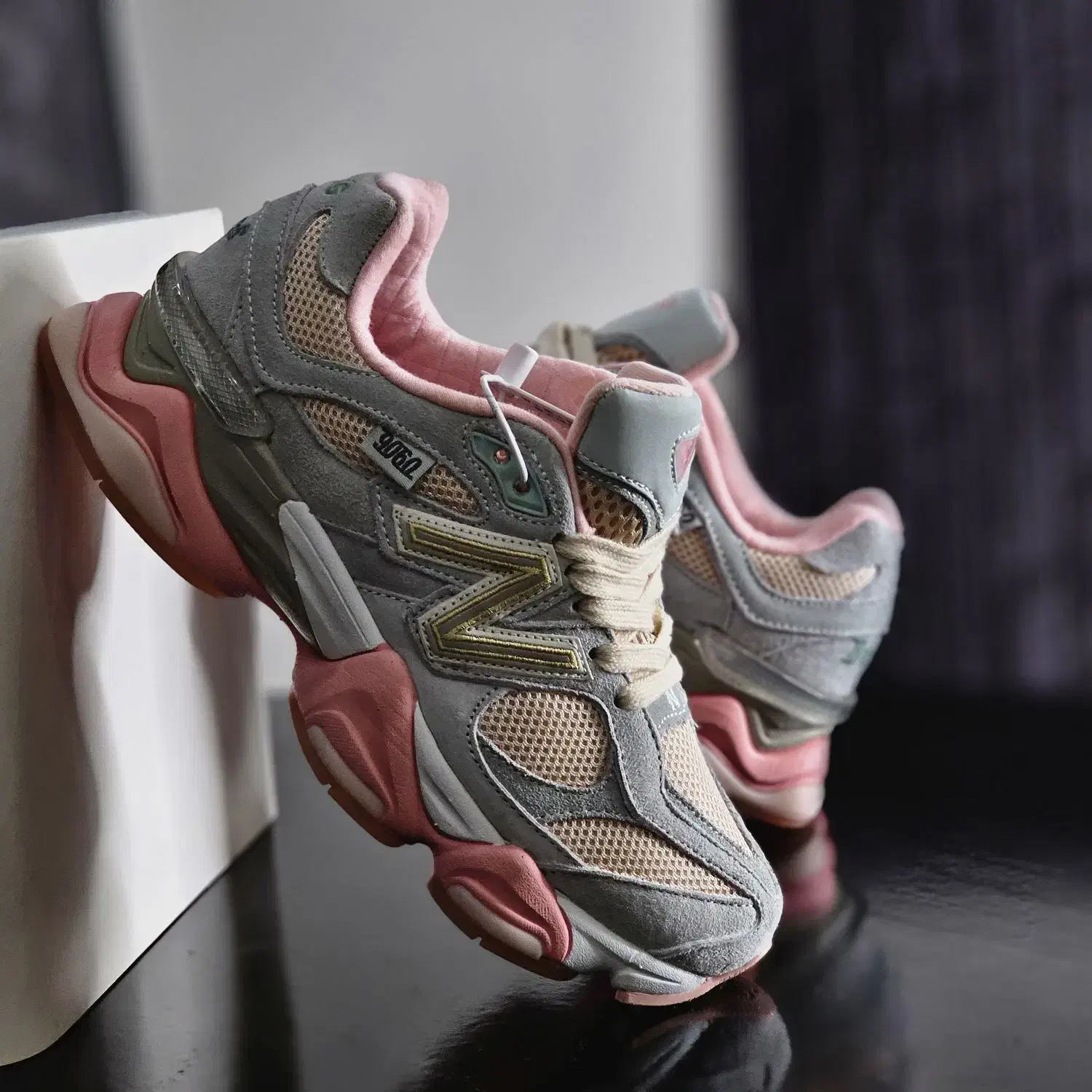 کتونی 9060 طوسی صورتی کرم|کیف، کفش، کمربند|تهران, پرستار|دیوار