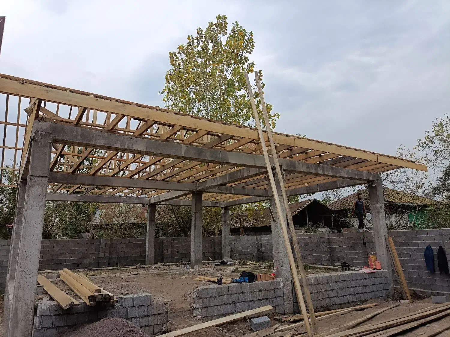 سربندی،نجاری،حلب ،پرسیانا ،رابیتس|خدمات پیشه و مهارت|لاهیجان, کاروانسرابر|دیوار