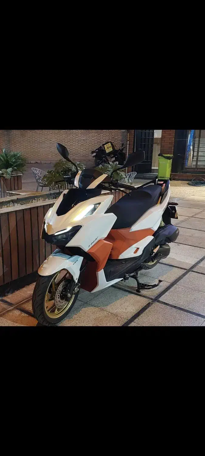 کلیک 170s2 در حد صفر مدل 1403 کارکرد3000|موتورسیکلت|فیروزکوه, |دیوار