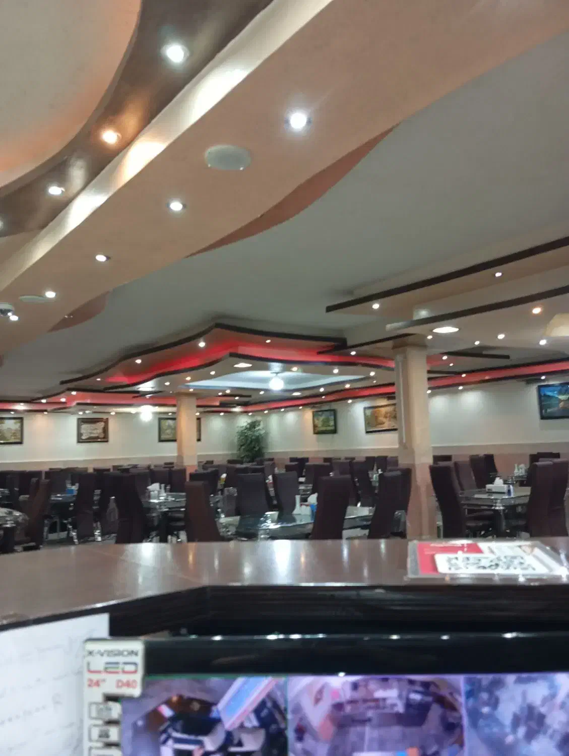 نیروی خانم برای کار در اشپزخانه|استخدام خدمات فروشگاه و رستوران|شاهین‌شهر, فردوسی|دیوار