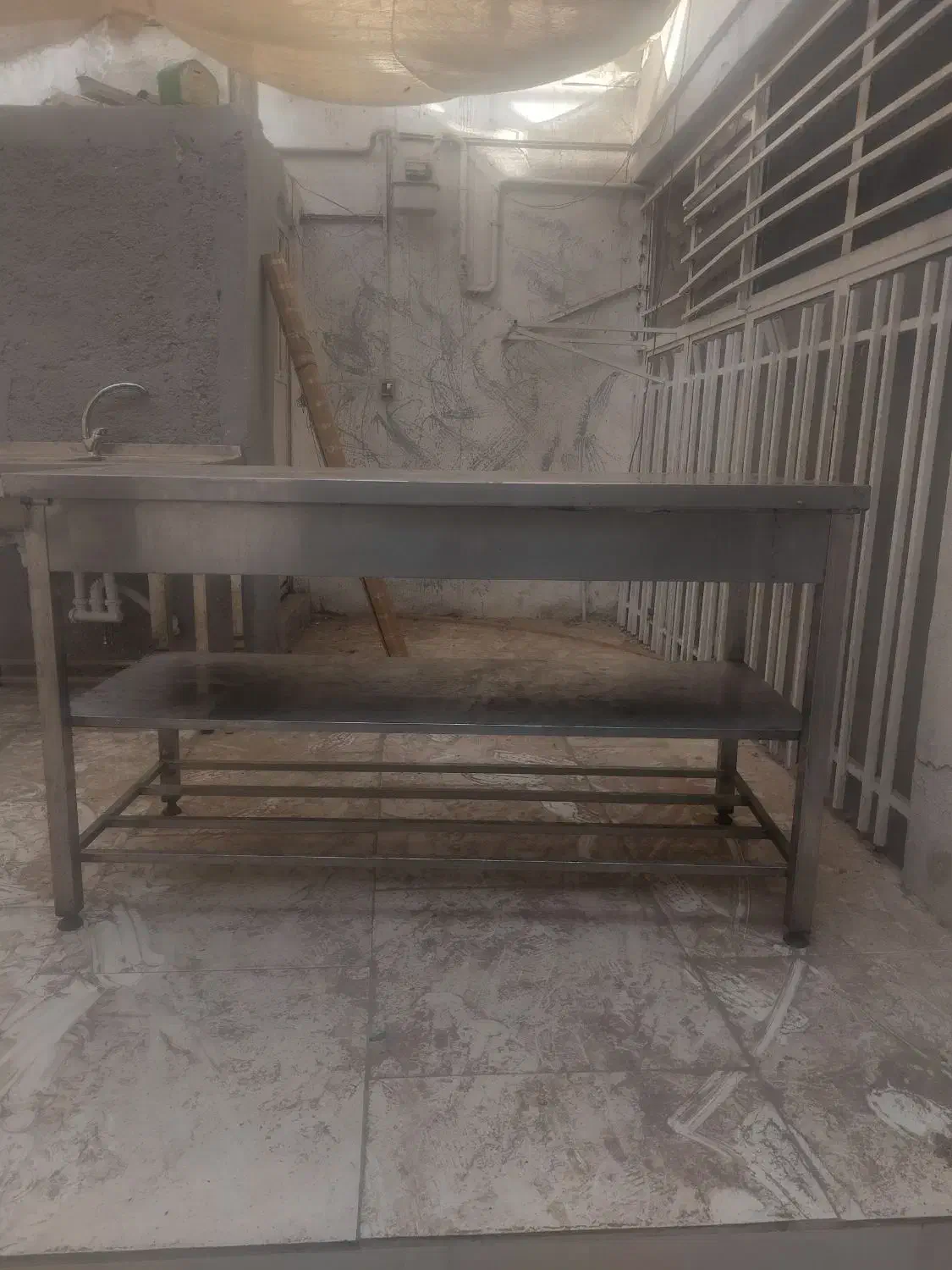 سینگ صنعتی و میز کار استیل|کافی‌شاپ و رستوران|چهاردانگه (تهران), |دیوار