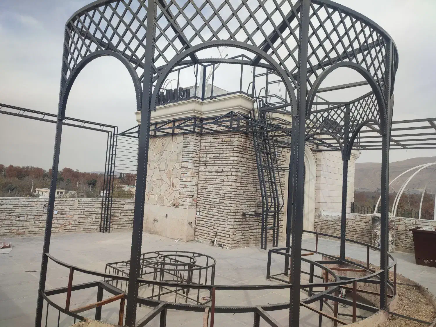 شاگرد برق ساختمان|استخدام معماری، عمران و ساختمانی|شیراز, معالیآباد|دیوار