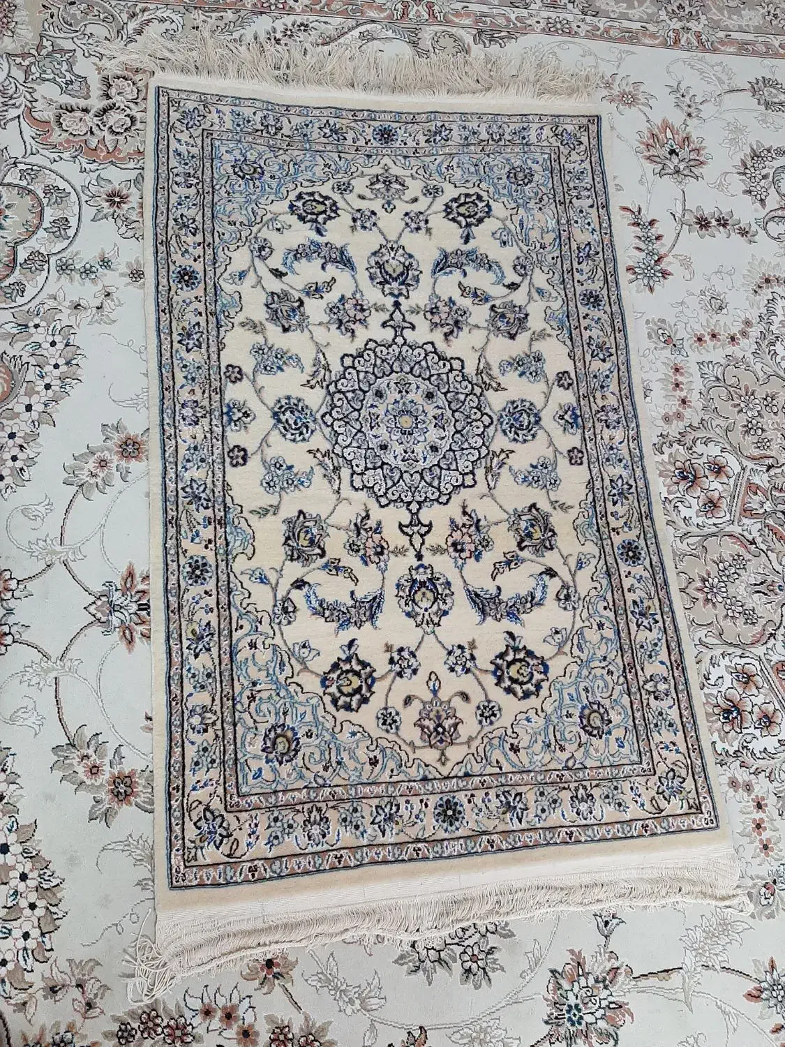 قالی ۶لا نائینی ترنج دست بافت و دار قالی|فرش|اصفهان, عمان سامانی|دیوار