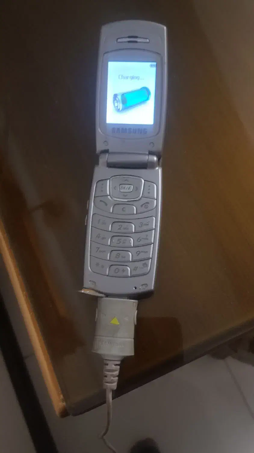 ۲ عدد گوشی سامسونگ تاشو قدیمی|موبایل|تهران, شهرک فرهنگیان|دیوار