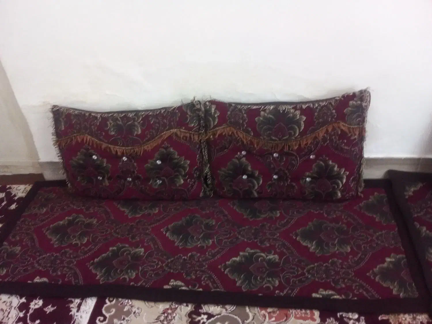سرویس پشتی وکناره|پشتی|تیران, |دیوار