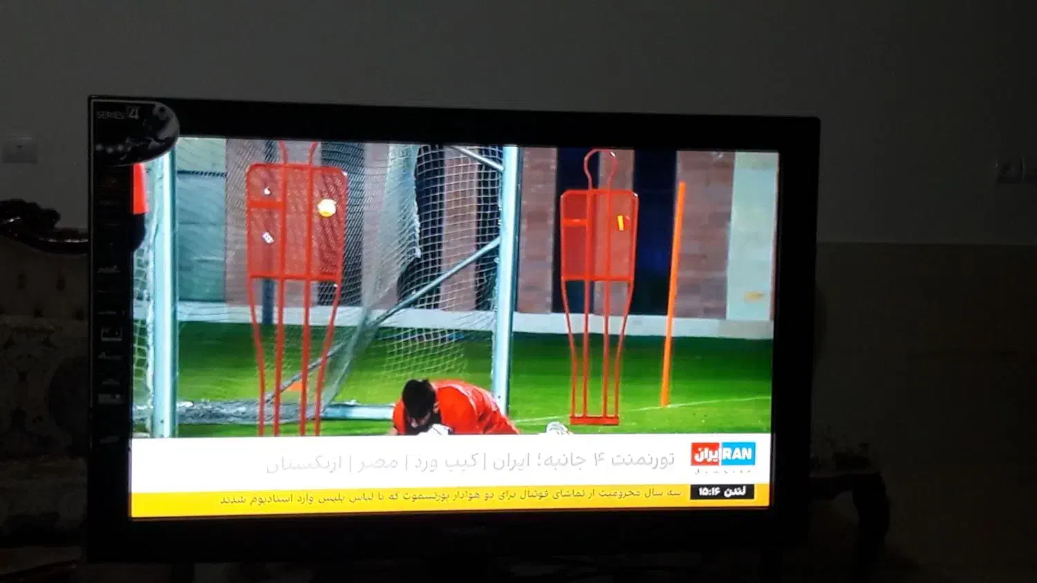 سلام تلویزیون سامسونگ 43 اینچ کیفیت تصویر بیست.|تلویزیون و پروژکتور|محمدشهر, همایون ویلا|دیوار