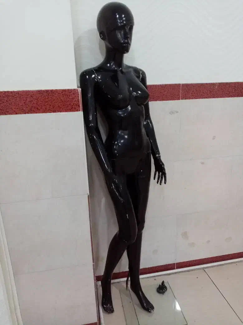 مانکن تمام قد زنانه|فروشگاه و مغازه|ارومیه, |دیوار