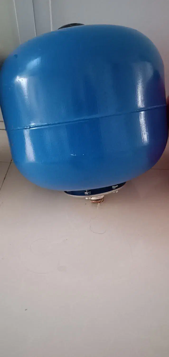 منبع تحت فشار پمپ آب|آبگرمکن، پکیج، شوفاژ|مشهد, هدایت|دیوار