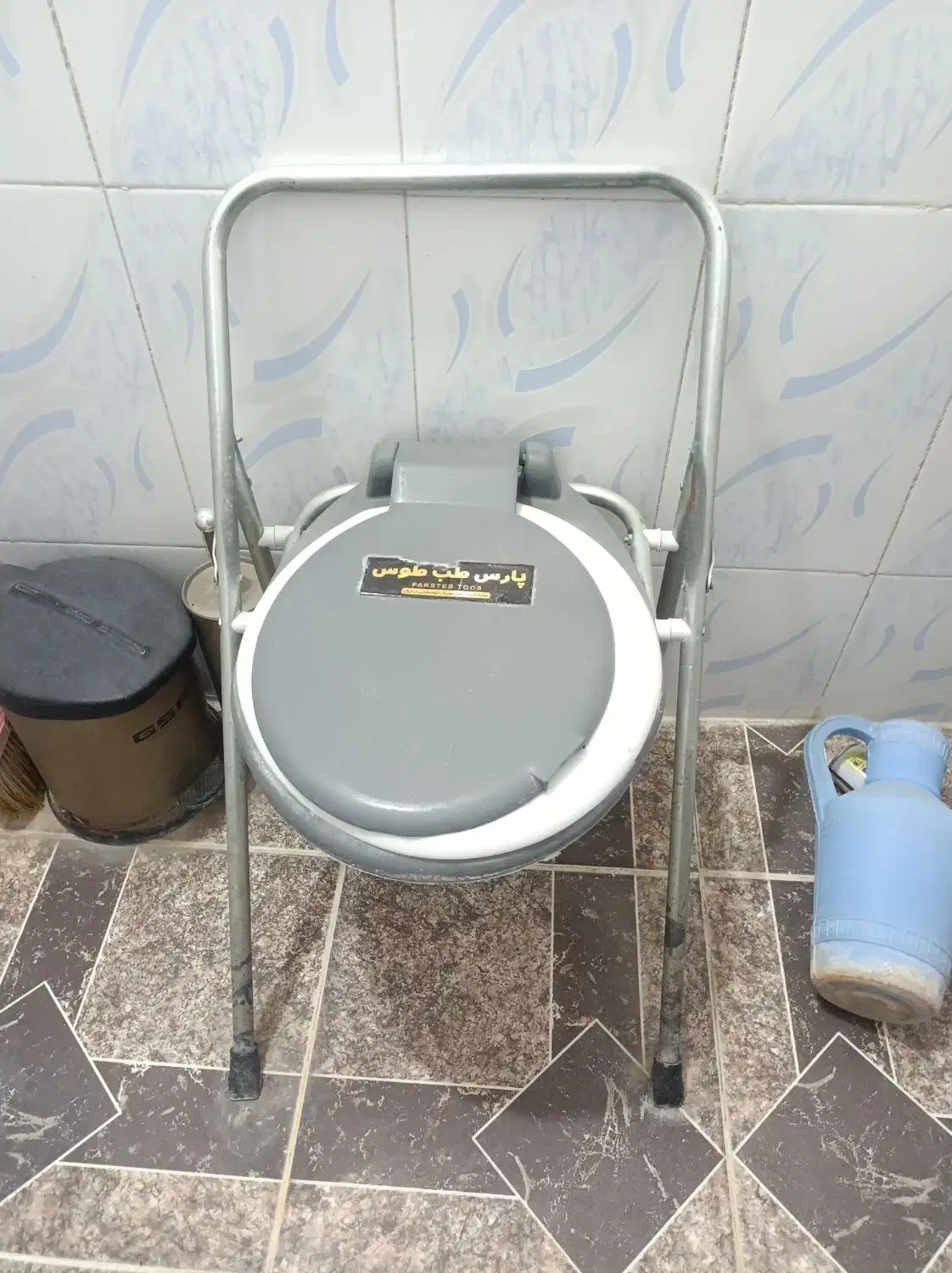 دستشویی فرنگی در حد نو خاش|لوازم سرویس بهداشتی|خاش, |دیوار