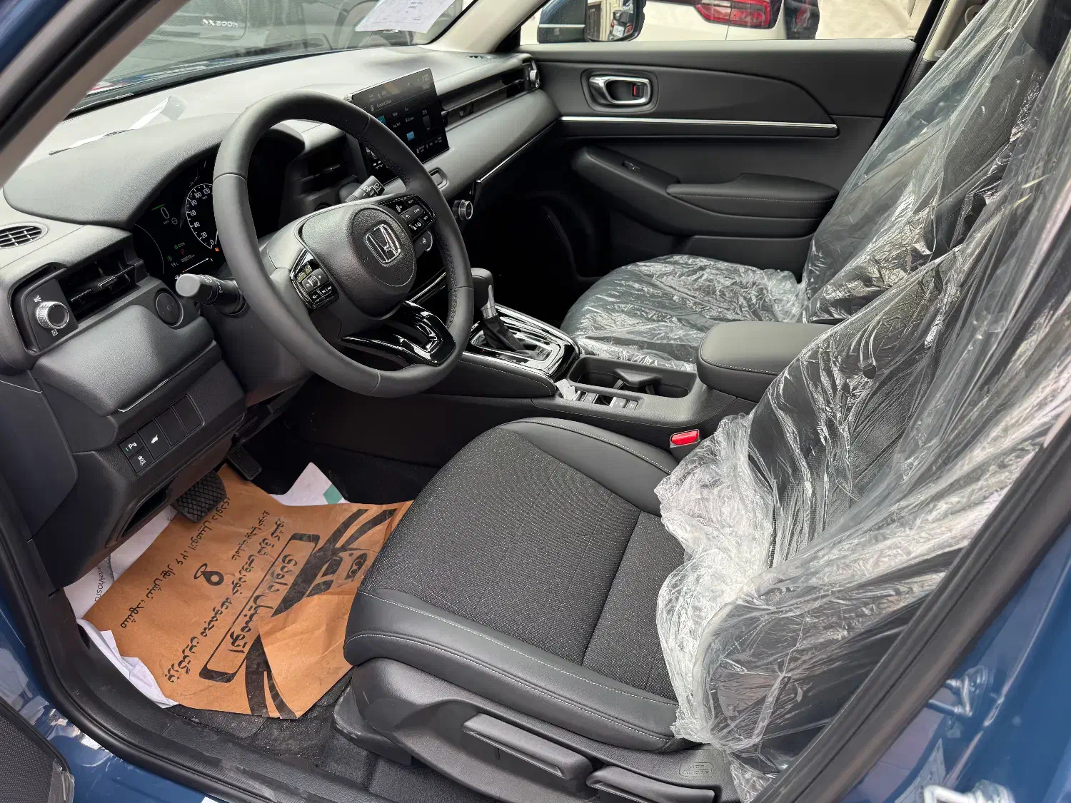 هوندا Hrv|خودرو سواری و وانت|تهران, درختی|دیوار