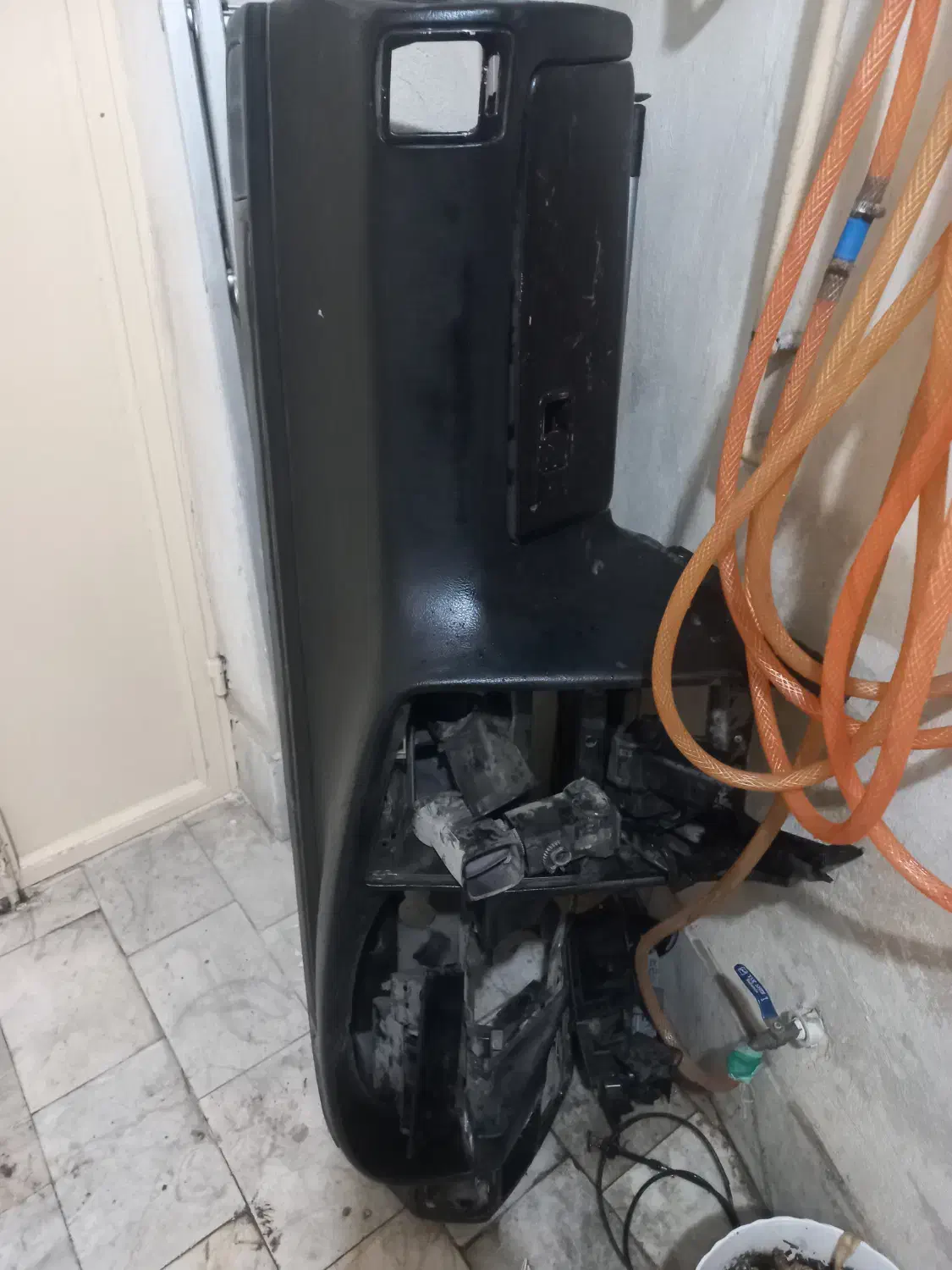 پوسته داشپورد مشکی پژو۴۰۵ قدیم|قطعات یدکی و لوازم جانبی|رشت, دروازه لاکان|دیوار