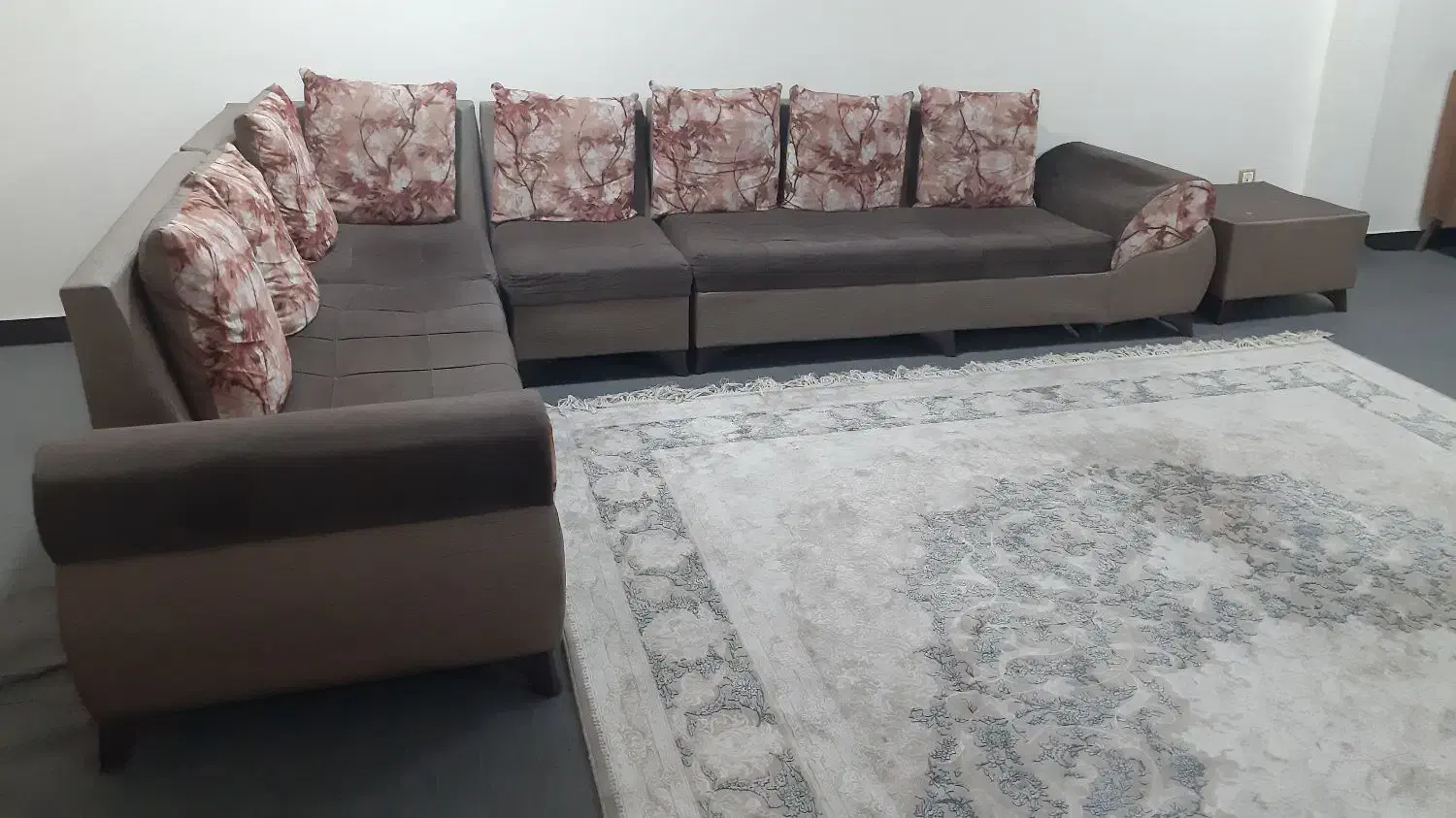مبل راحتی ۷ نفره|مبلمان خانگی و میز عسلی|اهواز, کوی جانبازان(دانش)|دیوار