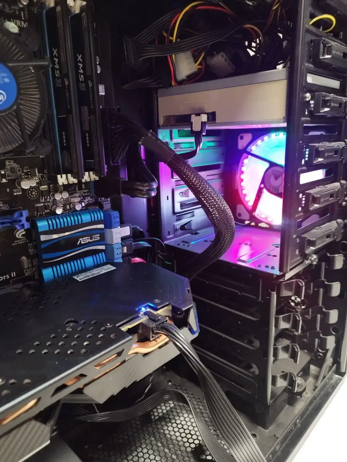 سیستم گیمینگ با گرافیک rx580 8g تمیز در حد|قطعات و لوازم جانبی رایانه|تهران, شیخ هادی|دیوار