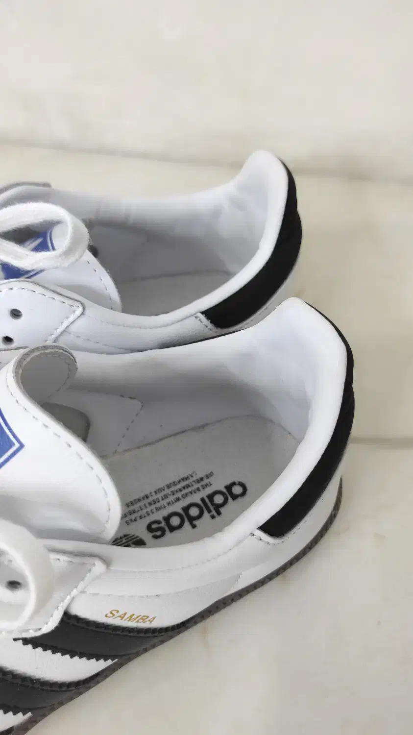 سامبا ادیداس|کیف، کفش، کمربند|اندیشه, اندیشه فاز ۳|دیوار