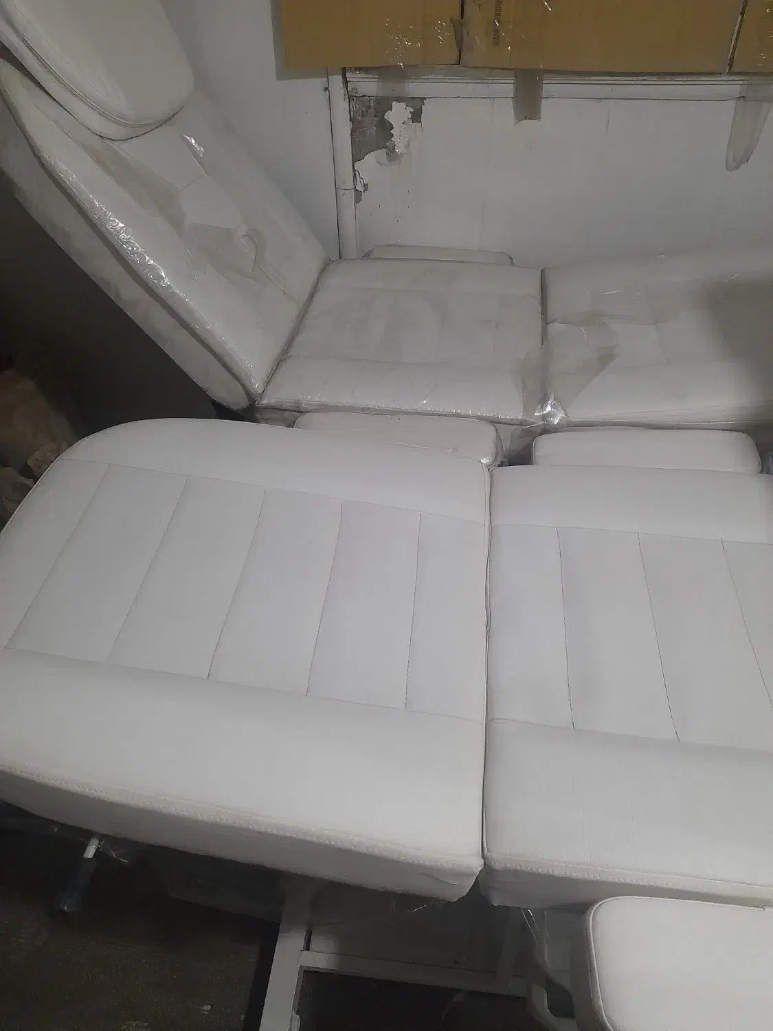 تخت ماساژ و میکاپ و مژه تاشو ۳ تیکه در حد نو|آرایشگاه و سالن‌های زیبایی|تهران, شهرک شهرداری|دیوار