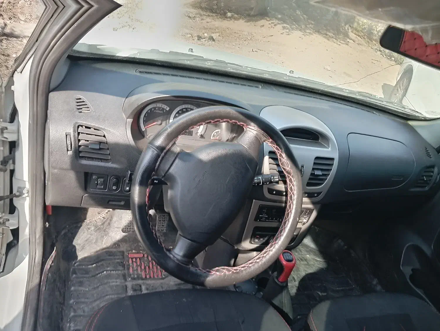 کویک سفید|خودرو سواری و وانت|قرچک, شهرک الحدید|دیوار