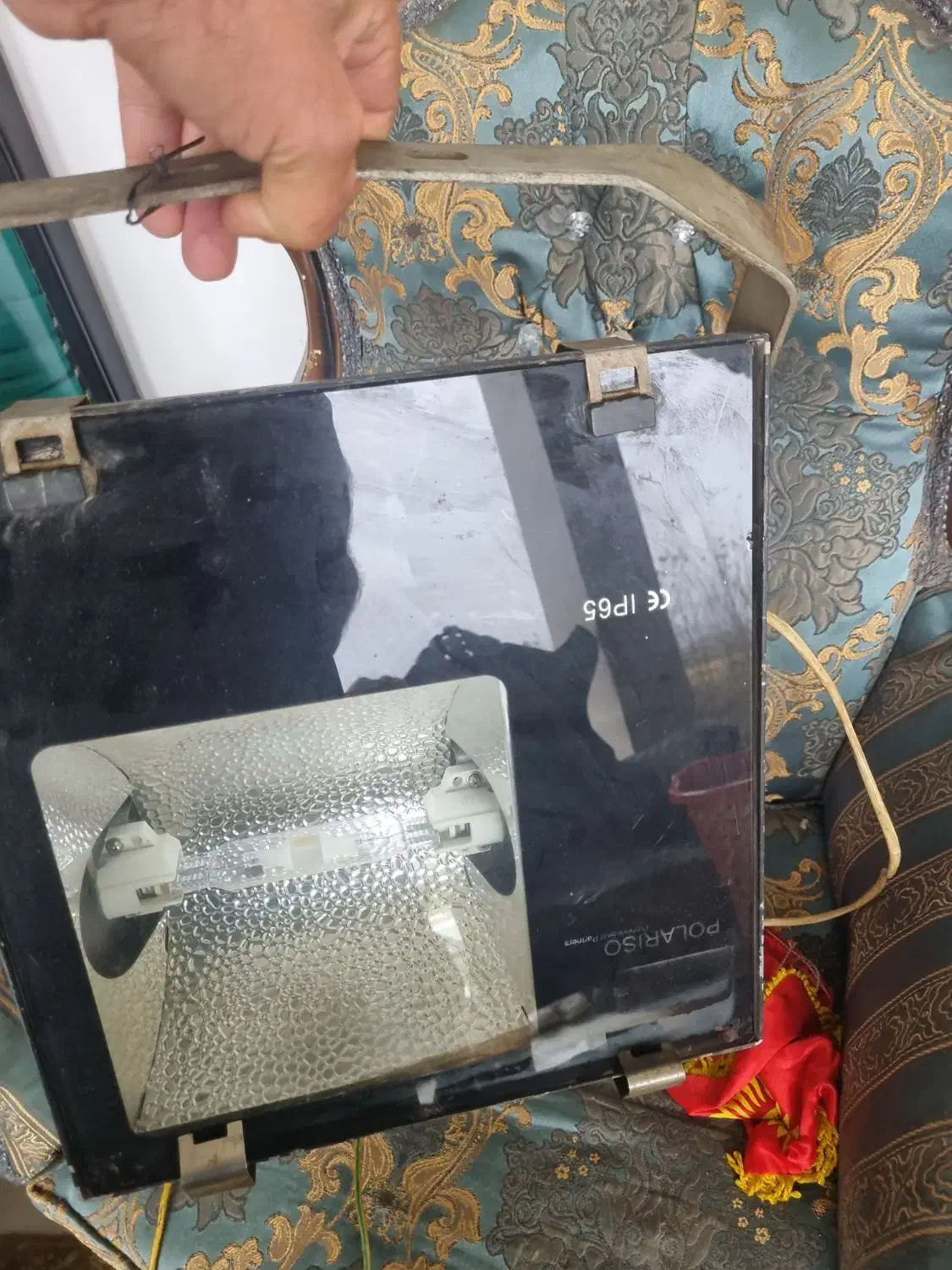 پروژکتور بزرگ|تلویزیون و پروژکتور|فومن, |دیوار