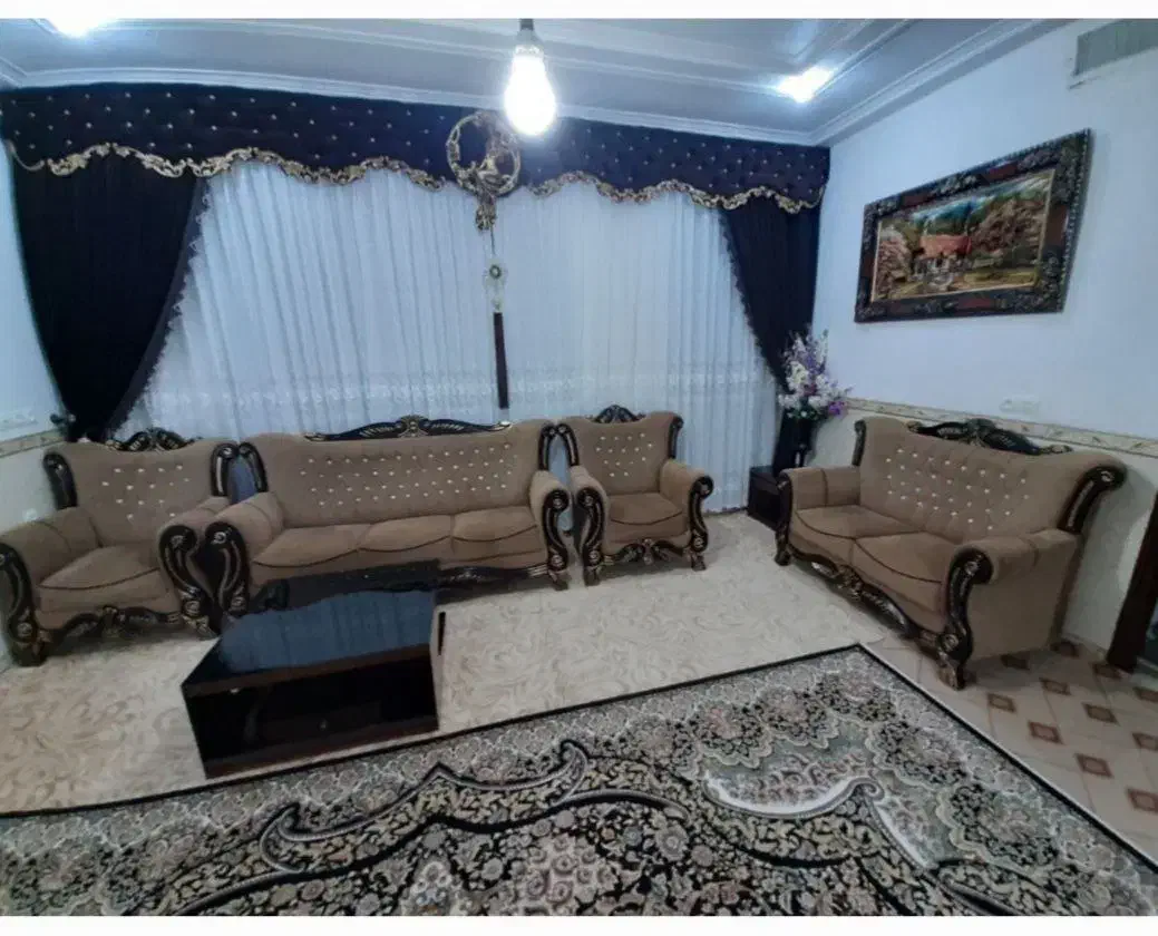 مبل هفت نفره در حد نو بهترین جنس درجه 1|مبلمان خانگی و میز عسلی|پاوه, |دیوار