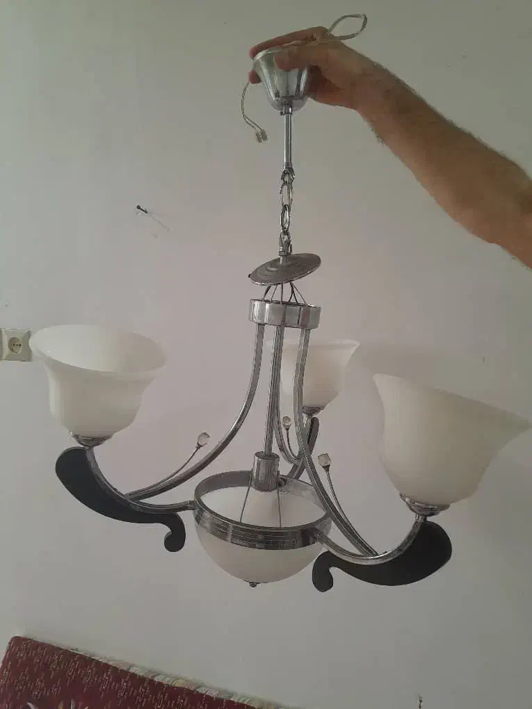 لوستر|لوستر و چراغ آویز|رشت, پیرکلاچای|دیوار